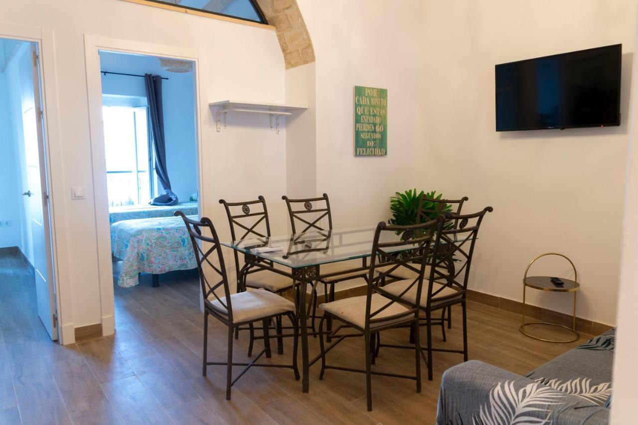 Apartamentos El Alcazar De Jerez Jerez de la Frontera Exterior photo